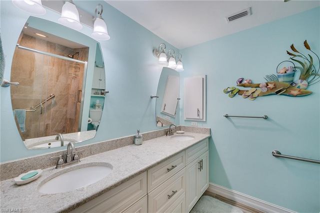 5682 Balkan CT, Fort Myers, FL 33919
