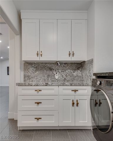 3580 West Ford Avenue, Las Vegas, NV 89139