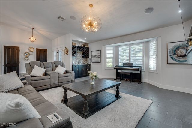 3580 West Ford Avenue, Las Vegas, NV 89139