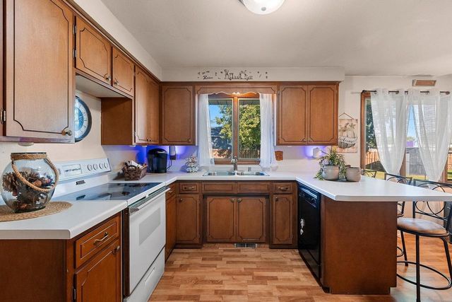 1110 MICHALINE DRIVE, Green Bay, WI 54304