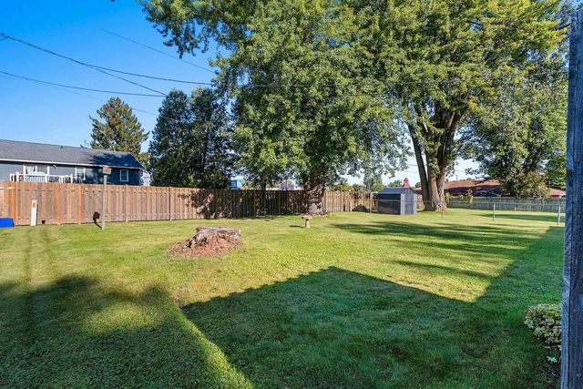 1110 MICHALINE DRIVE, Green Bay, WI 54304