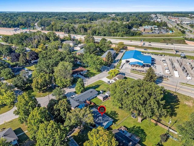 1110 MICHALINE DRIVE, Green Bay, WI 54304
