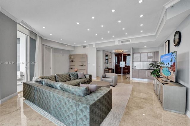 18101 Collins Avenue 3409, Sunny Isles Beach, FL 33160