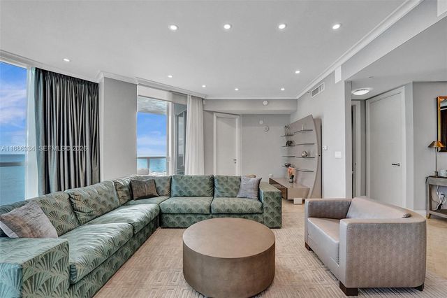 18101 Collins Avenue 3409, Sunny Isles Beach, FL 33160