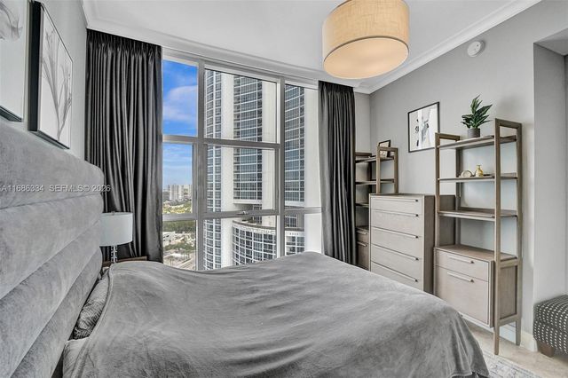 18101 Collins Avenue 3409, Sunny Isles Beach, FL 33160