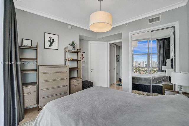 18101 Collins Avenue 3409, Sunny Isles Beach, FL 33160
