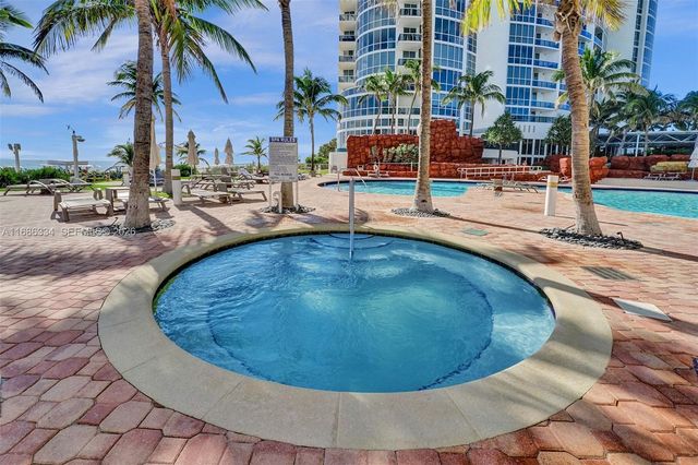 18101 Collins Avenue 3409, Sunny Isles Beach, FL 33160