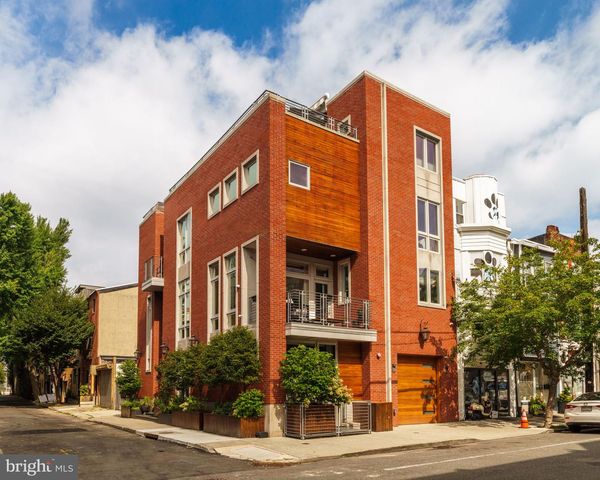 2001 WAVERLY ST