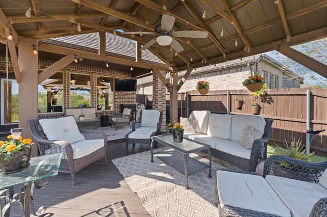 15532 Pioneer Bluff Trail, Fort Worth, TX 76262