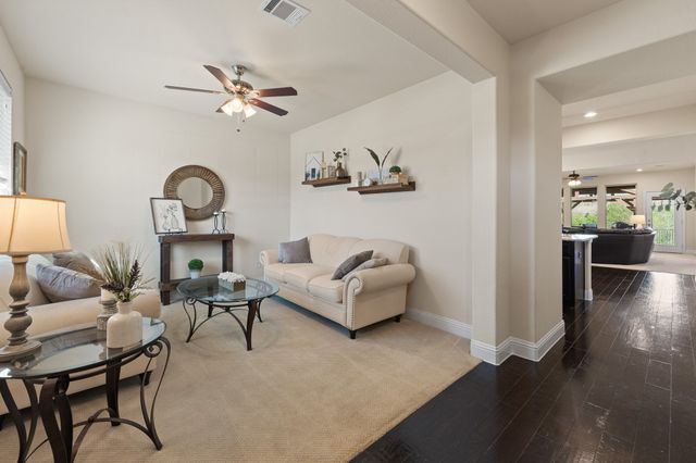 15532 Pioneer Bluff Trail, Fort Worth, TX 76262