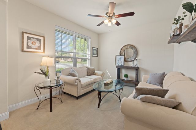 15532 Pioneer Bluff Trail, Fort Worth, TX 76262