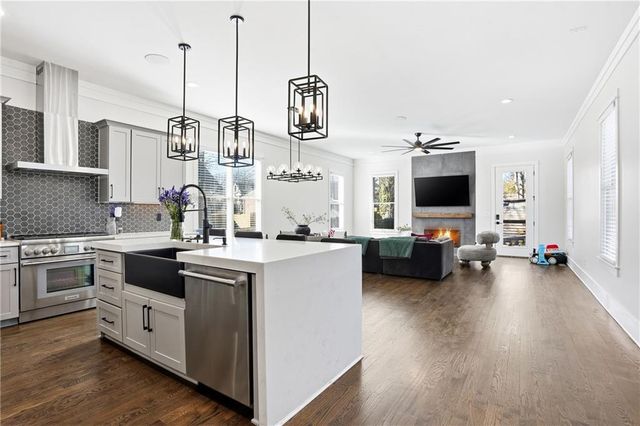 2876 SE Alexa SE Avenue, Atlanta, GA 30317