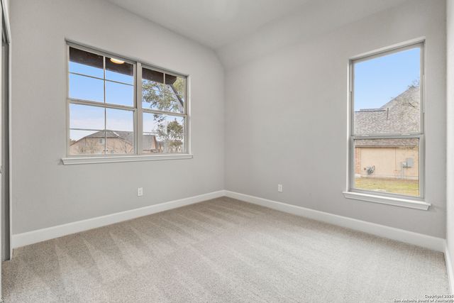 176 Burning Star, Castroville, TX 78009