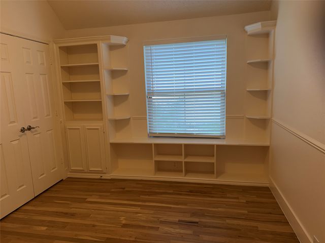 4527 Wescott Drive, Grand Prairie, TX 75052