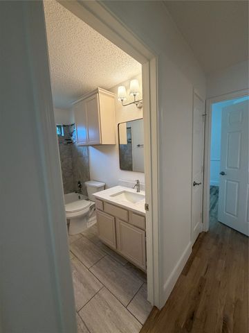 4527 Wescott Drive, Grand Prairie, TX 75052