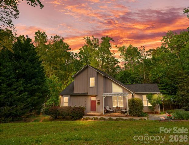 138 Uwharrie Court, Mount Gilead, NC 27306
