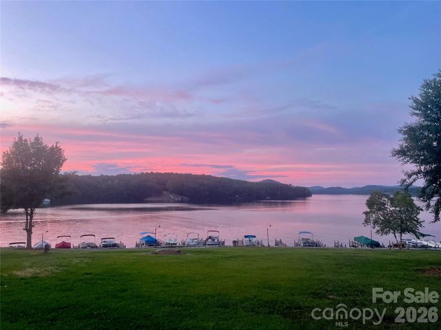 138 Uwharrie Court, Mount Gilead, NC 27306