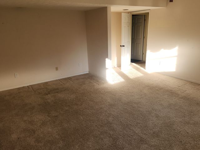 951 Belvedere Dr, Gallatin, TN 37066