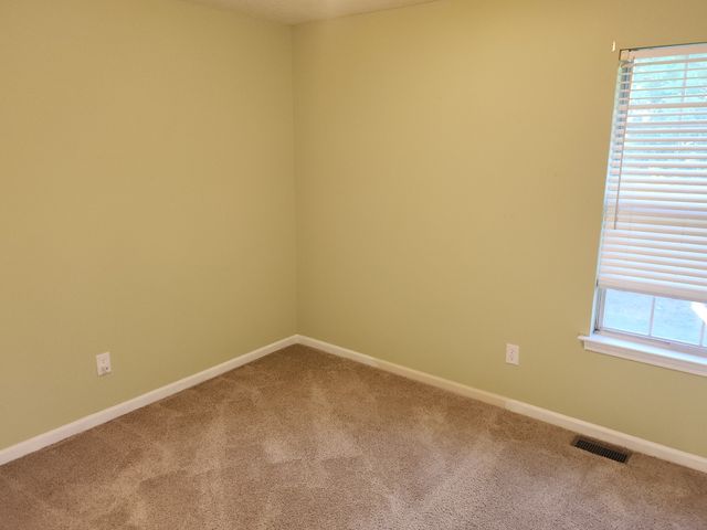 951 Belvedere Dr, Gallatin, TN 37066