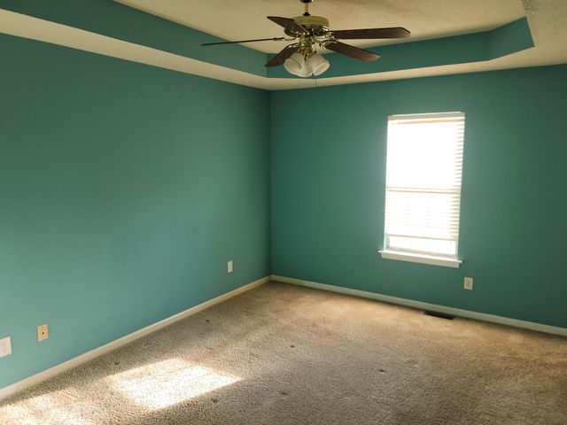951 Belvedere Dr, Gallatin, TN 37066
