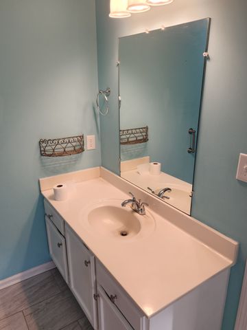 951 Belvedere Dr, Gallatin, TN 37066