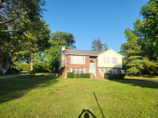 951 Belvedere Dr, Gallatin, TN 37066