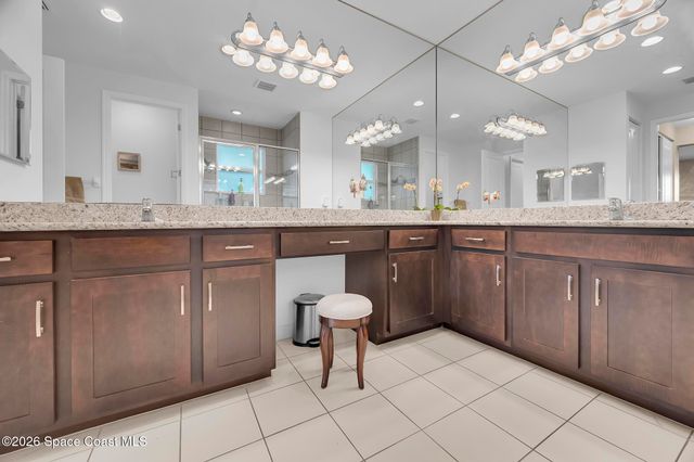 12127 SW Jasper Lake Way, Port St. Lucie, FL 34987
