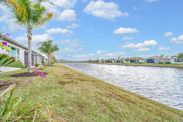 12127 SW Jasper Lake Way, Port St. Lucie, FL 34987