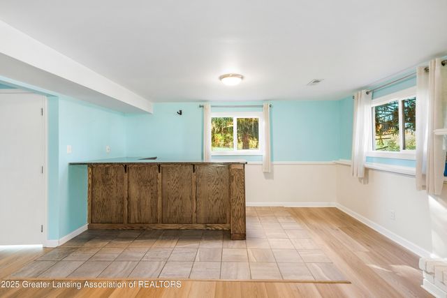 1516 Elmwood Road, Lansing, MI 48917