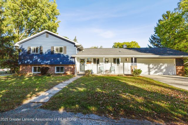 1516 Elmwood Road, Lansing, MI 48917