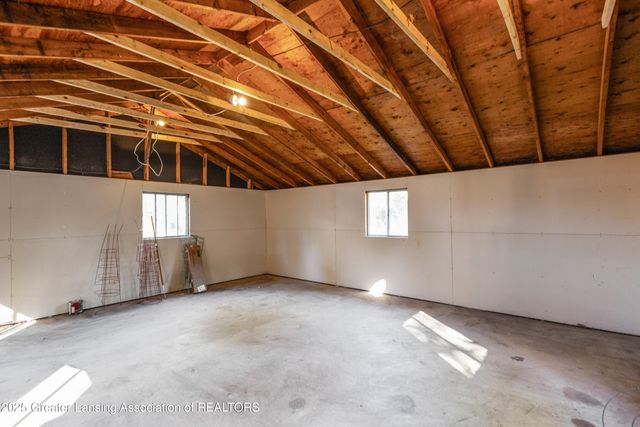 1516 Elmwood Road, Lansing, MI 48917