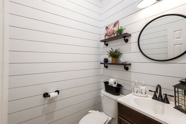 200 Shadow Wood Drive, Argyle, TX 76226