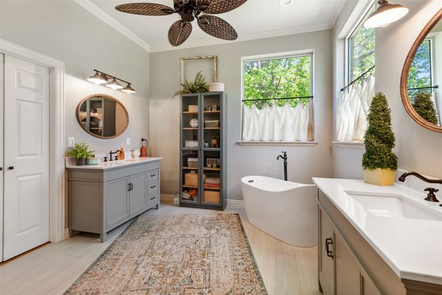 200 Shadow Wood Drive, Argyle, TX 76226