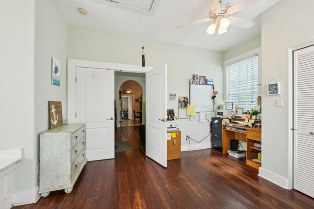 2024 Ursuline Street, Galveston, TX 77550