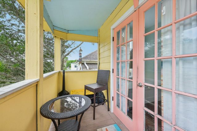 2024 Ursuline Street, Galveston, TX 77550