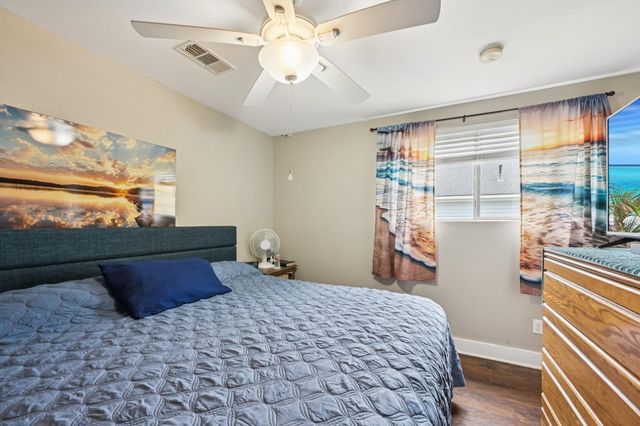 2024 Ursuline Street, Galveston, TX 77550
