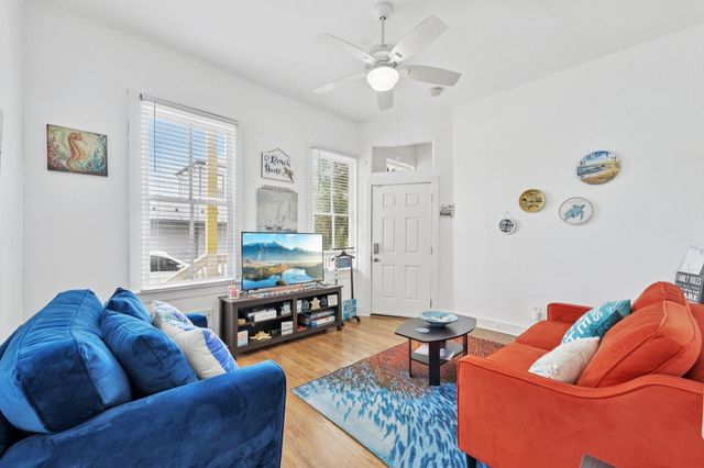 2024 Ursuline Street, Galveston, TX 77550