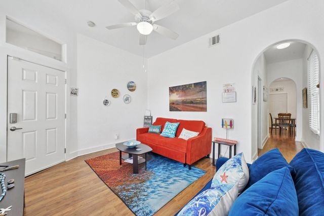2024 Ursuline Street, Galveston, TX 77550