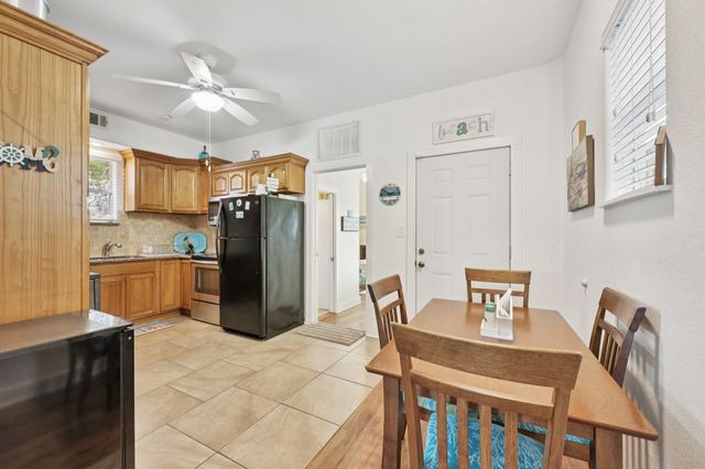2024 Ursuline Street, Galveston, TX 77550