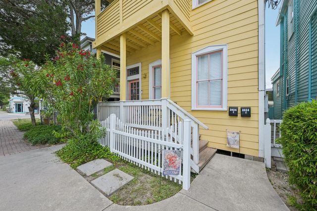 2024 Ursuline Street, Galveston, TX 77550