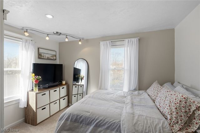 147 Hamilton Street, Elyria, OH 44035