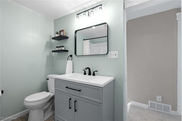 147 Hamilton Street, Elyria, OH 44035