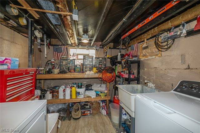 147 Hamilton Street, Elyria, OH 44035