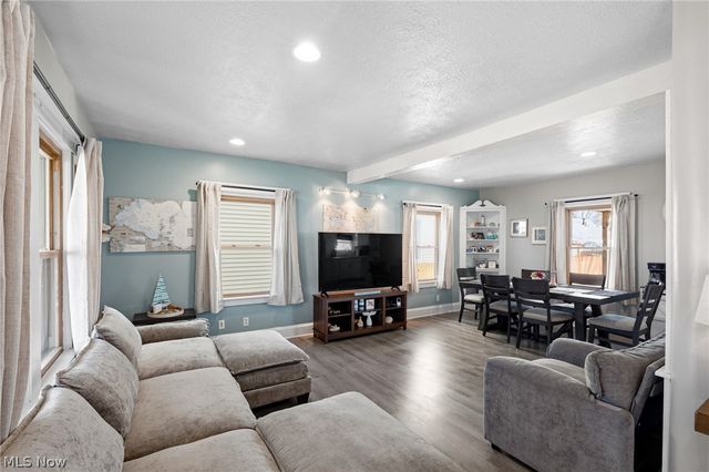 147 Hamilton Street, Elyria, OH 44035