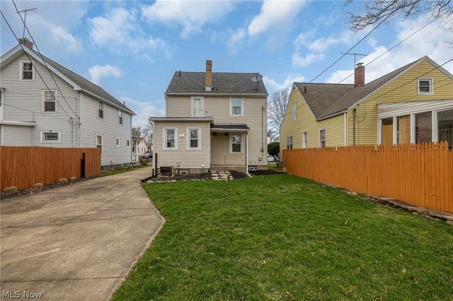 147 Hamilton Street, Elyria, OH 44035