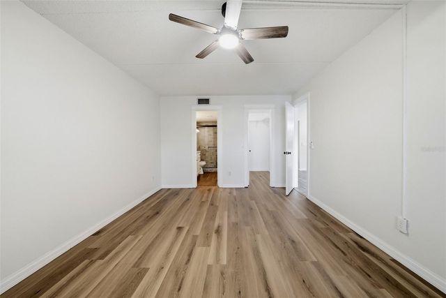 3821 N OAK DRIVE J21, Tampa, FL 33611