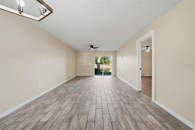3821 N OAK DRIVE J21, Tampa, FL 33611