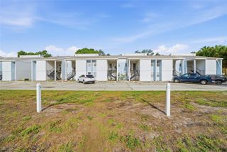 3821 N OAK DRIVE J21, Tampa, FL 33611