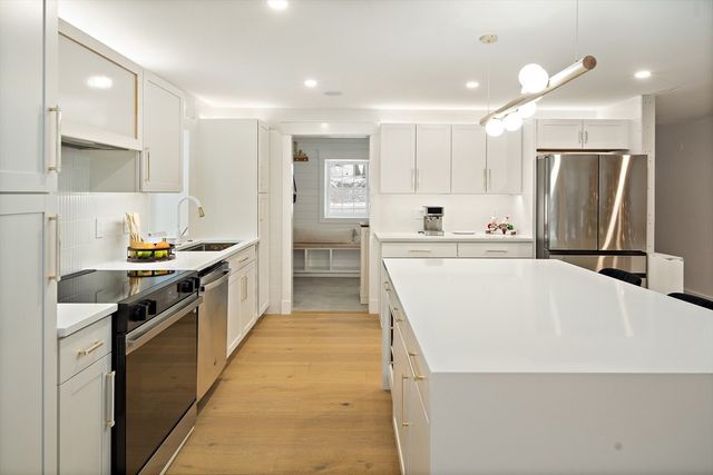 355 Maynard Rd, Sudbury, MA 01776