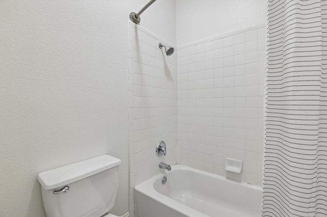 1017 Horseback HOLW, Austin, TX 78732